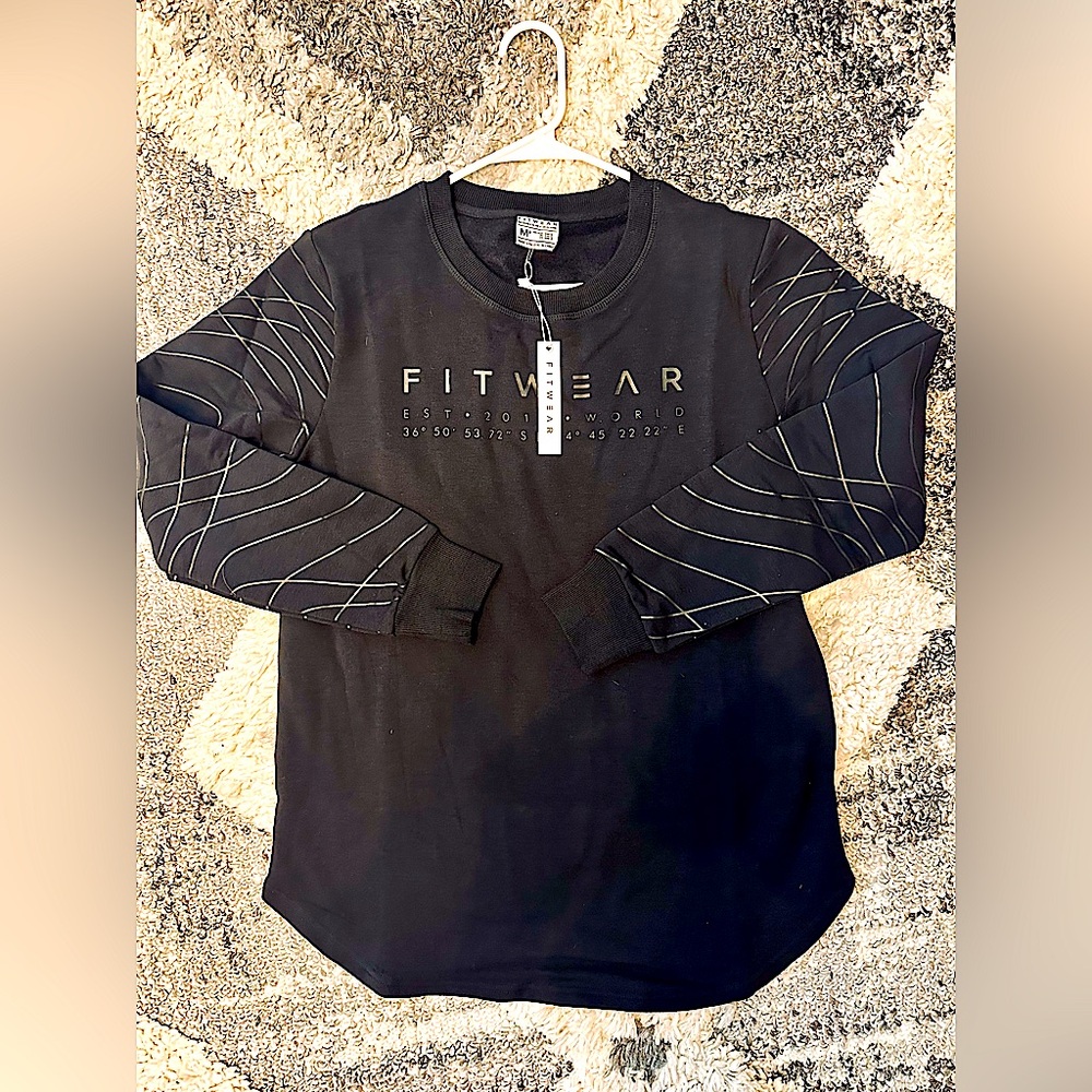 NWT! Fitwear New Zealand Crewneck Sweatshirt- Size M